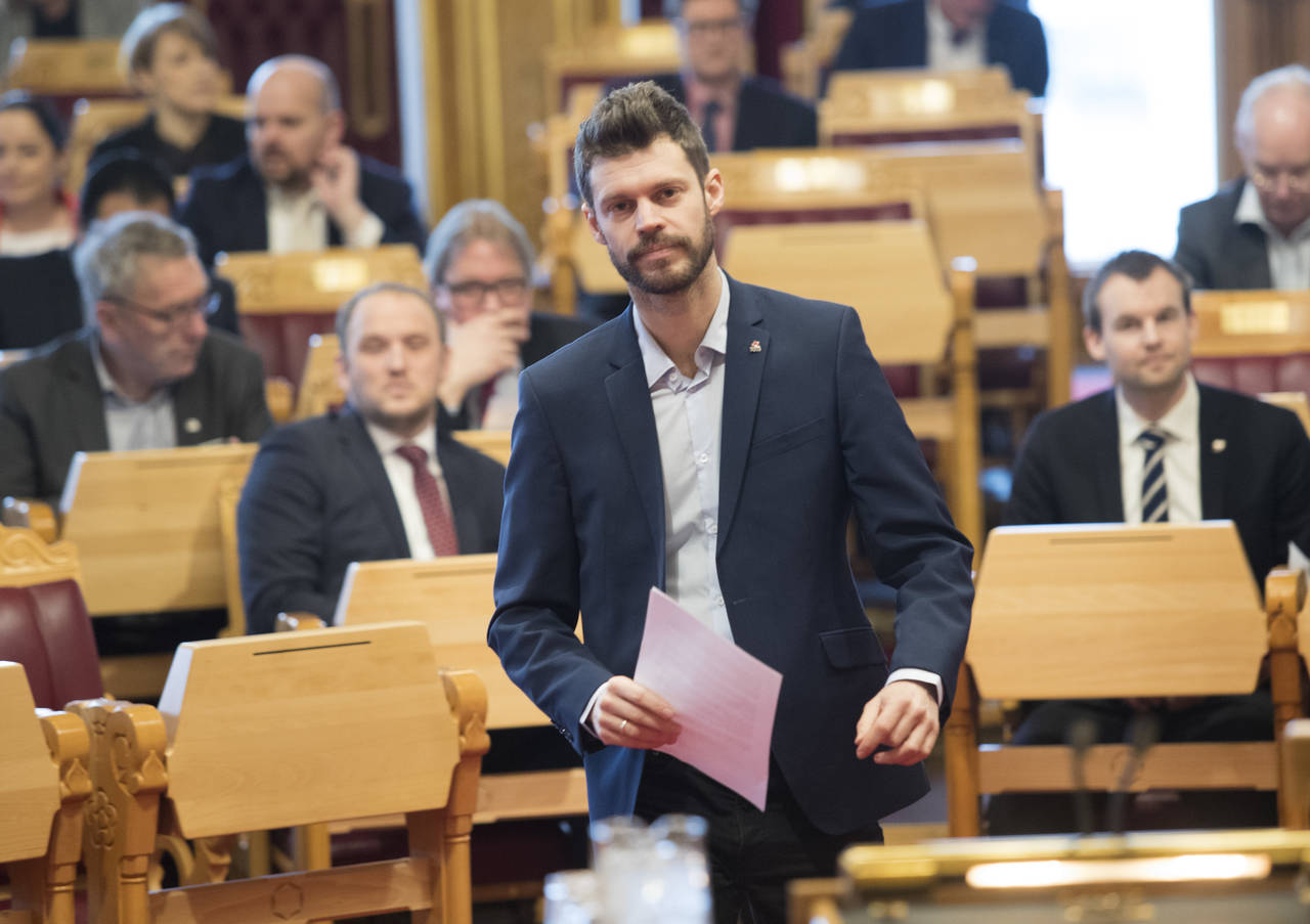 Rødt-leder Bjørnar Moxnes vil at reiseregninger til alle på Stortinget blir gransket. Foto: Terje Bendiksby / NTB scanpix