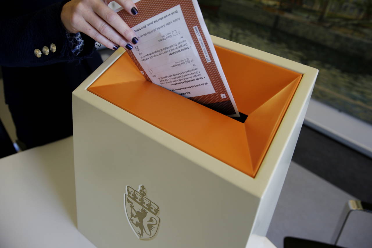 Mange har valgt å forhåndsstemme før årets lokalvalg. Foto: Håkon Mosvold Larsen / NTB scanpix