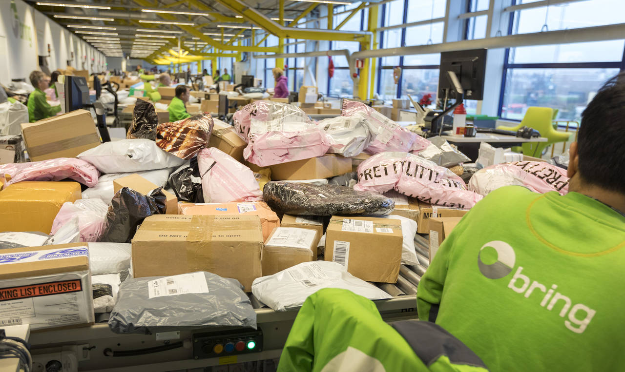 Posten og Brings logistikksenter på Alnabru i Oslo. Foto: Gorm Kallestad / NTB scanpix