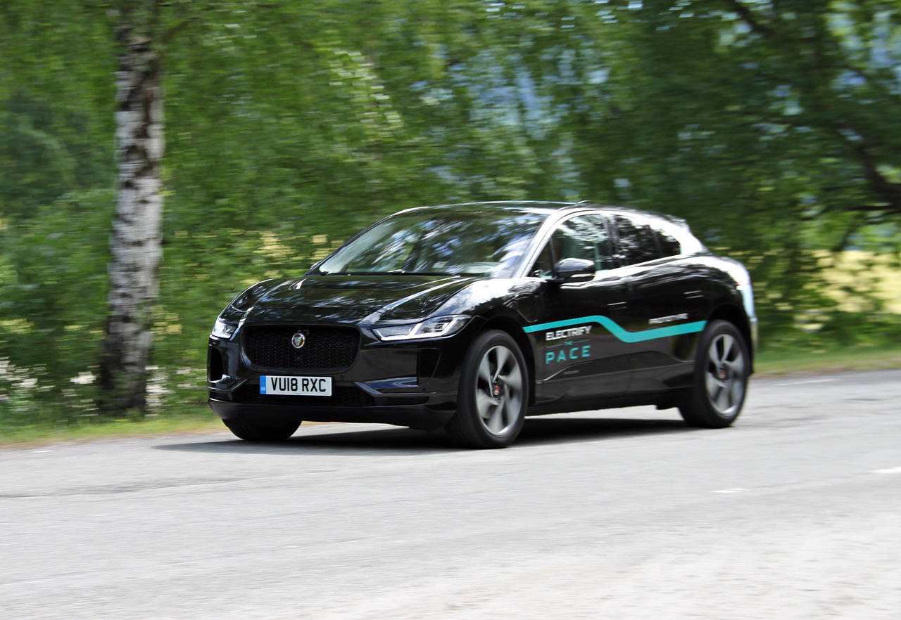 ØKER: En programvareoppgradering skal gi alle Jaguar I-Pace bedre rekkevidde. FOTO: Morten Abrahamsen / NTB