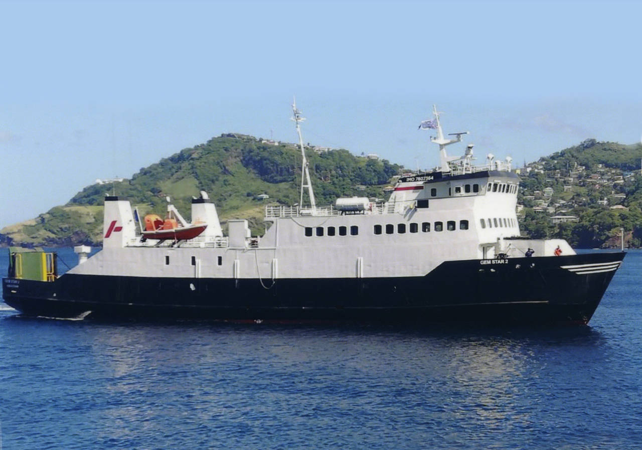 Tidligere «Tustna» går nå i rutefart i Karibia med nytt navn «Gem Star 2».