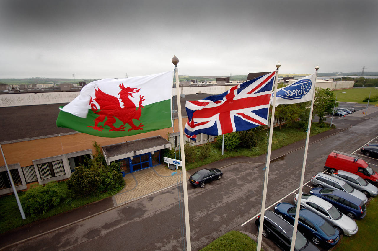 LEGGER NED: Ford skal legge ned flere fabrikker i Europa, blant annet i Bridgend, som ligger i Wales. FOTO: Produsenten