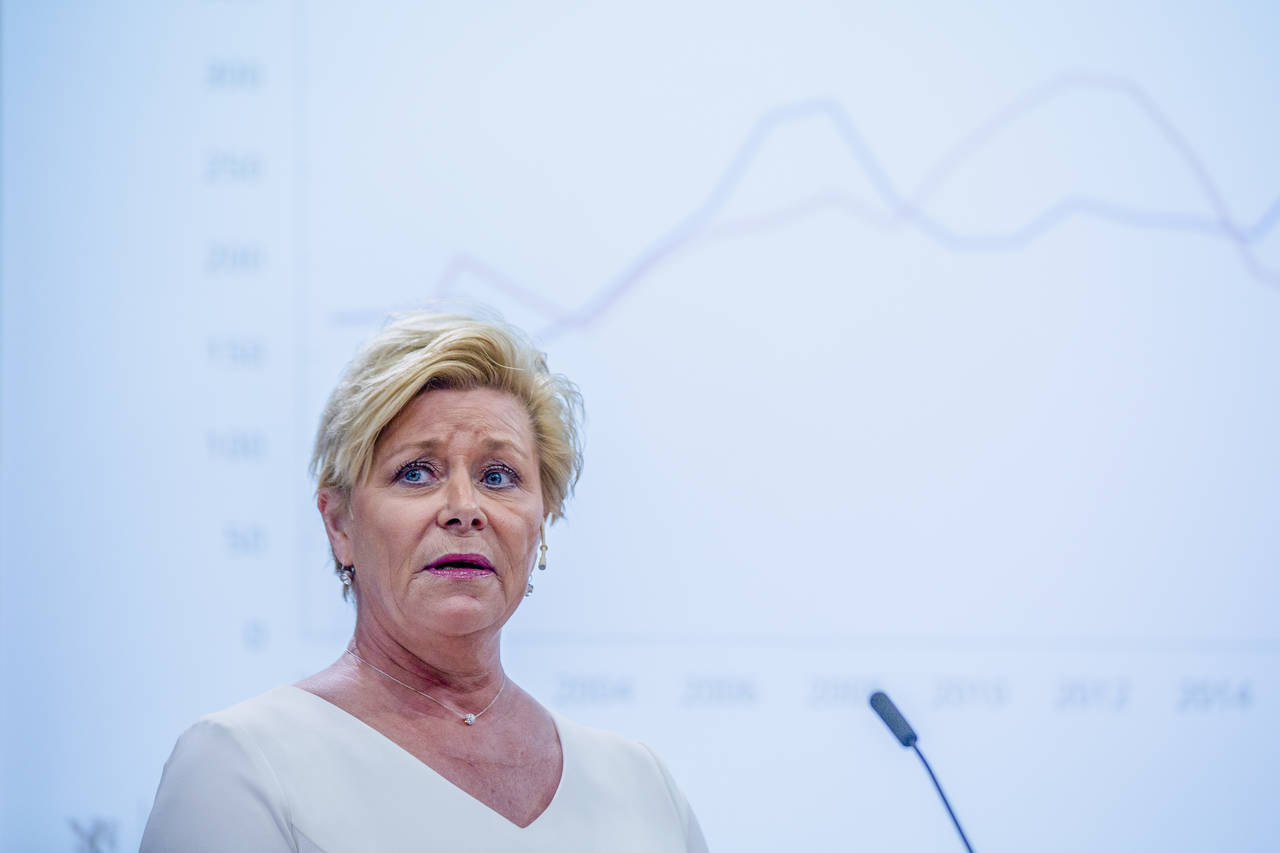 Frp-leder Siv Jensen sier hun ikke er fornøyd med målingen som viser at MDG er større enn Frp. Foto: Stian Lysberg Solum / NTB scanpix