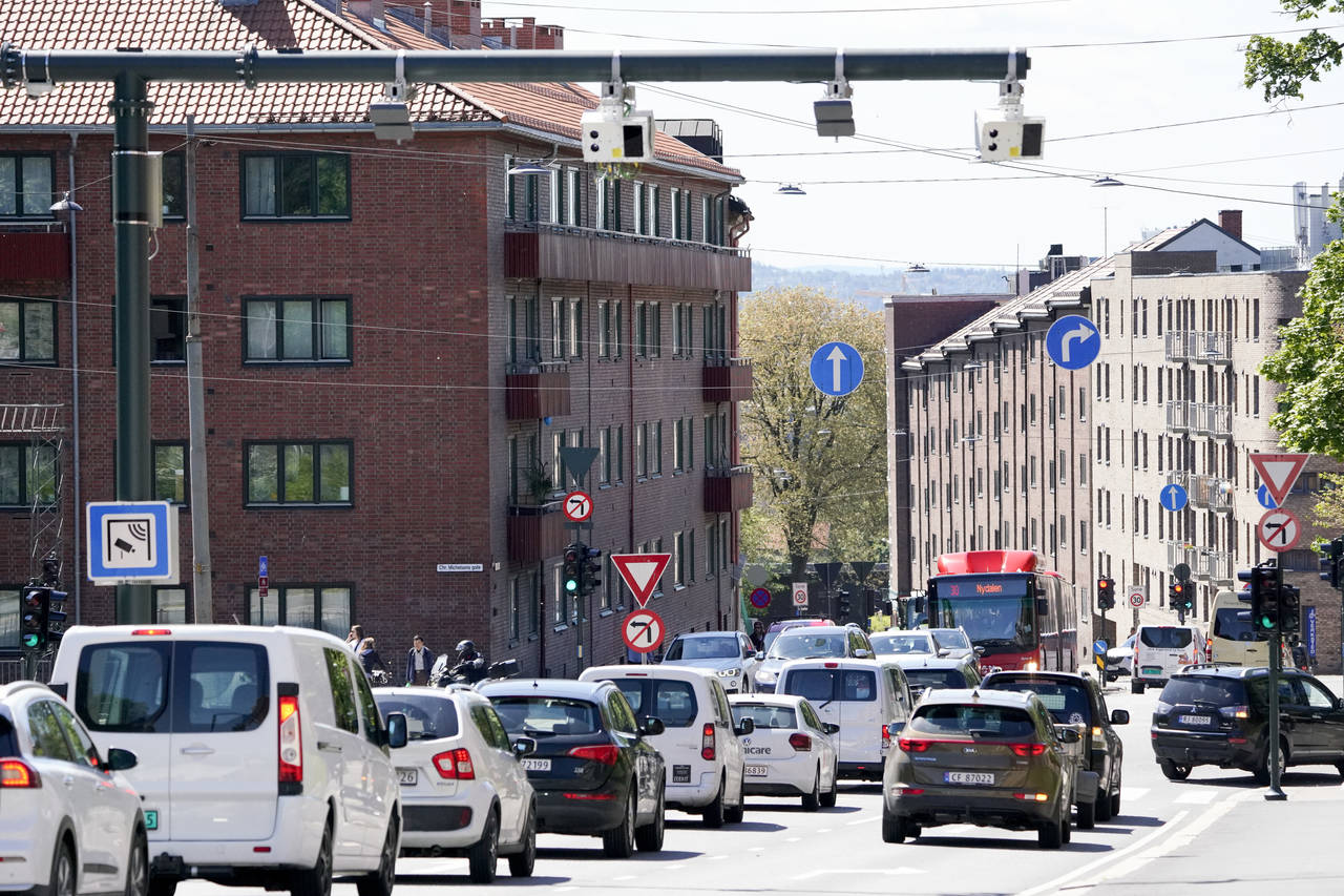 Lørdag blir det demonstrasjoner over hele Oslo mot de over 50 nye bomstasjonene som settes opp. Totalt er det nå 83 bomstasjoner i hovedstaden. Foto: Fredrik Hagen / NTB scanpix