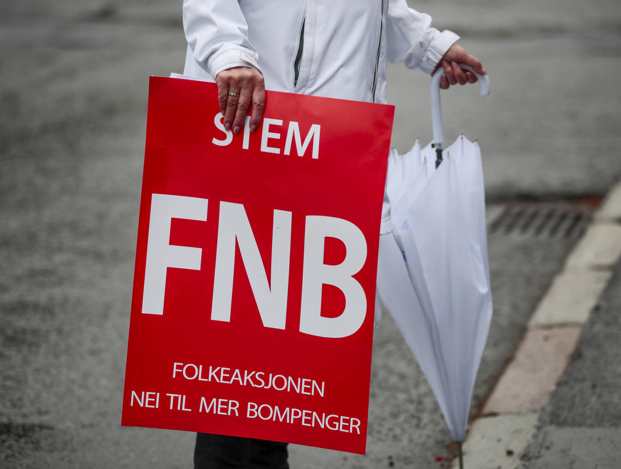 Folkeaksjonen Nei til mer bompenger (FNB) demonstrerte mot bommene i Oslo tidligere denne måneden. Foto: Lise Åserud / NTB scanpix