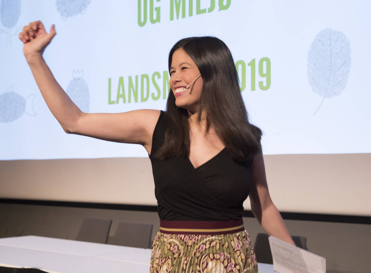 Lan Marie Nguyen Berg talte til Miljøpartiet De Grønnes landsmøte på Fornebu lørdag. Foto: Terje Bendiksby / NTB scanpix