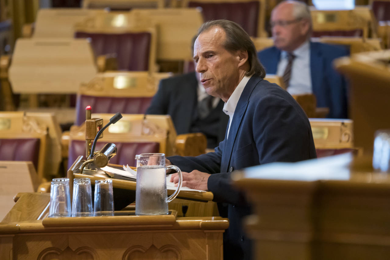 Jan Bøhler (Ap) sier han er enig med justisminister Jøran Kallmyr om at det er alvorlige gjengproblemer i Oslo og undrer seg over at Frp stemmer ned konkrete tiltak de egentlig er for. Foto: Cornelius Poppe / NTB scanpix