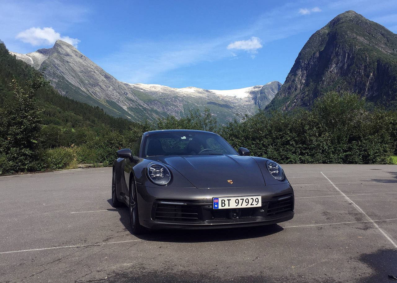 BEST: Amerikanske Motor Trend mener Porsche 911 Carrera S er årets beste bil. FOTO: Morten Abrahamsen / NTB