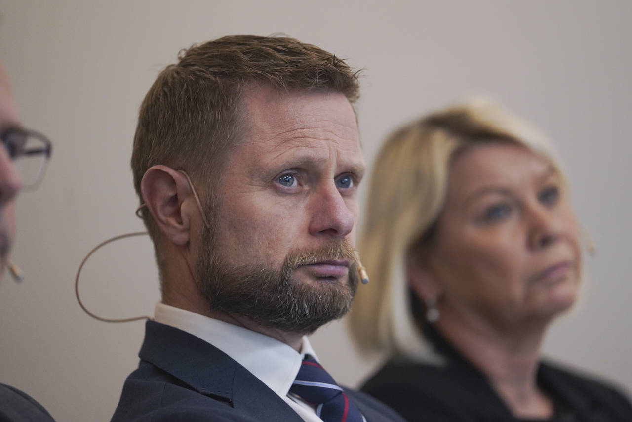 Helseminister Bent Høie (H) tar i et Facebook-innlegg lørdag kraftig oppgjør med stigmatisering og hetsing av homofile. Foto: Fredrik Hagen / NTB scanpix