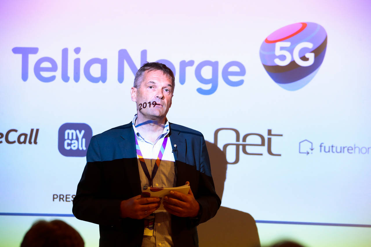 Administrerende direktør Abraham Foss i Telia Norge under pressekonferansen om 5G-teknologi i Telias lokaler i Nydalen i Oslo tirsdag. Foto: Håkon Mosvold Larsen / NTB scanpix