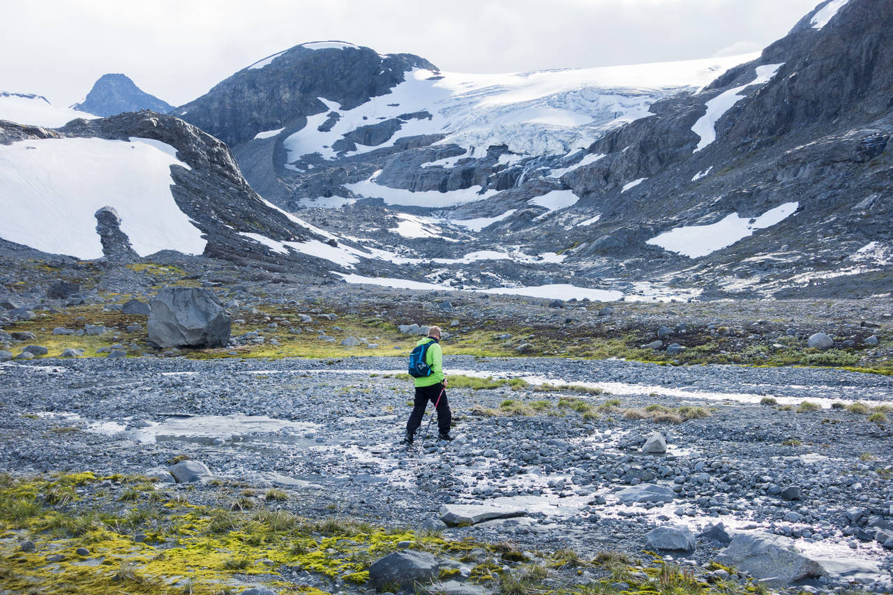 Norske isbreer smelter, konstaterer FNs klimapanel, og endringen settes i direkte sammenheng med klimaendringer. Her er Smørstabbtindan i Leirdalen i Jotunheimen. Foto: Gorm Kallestad / NTB scanpix