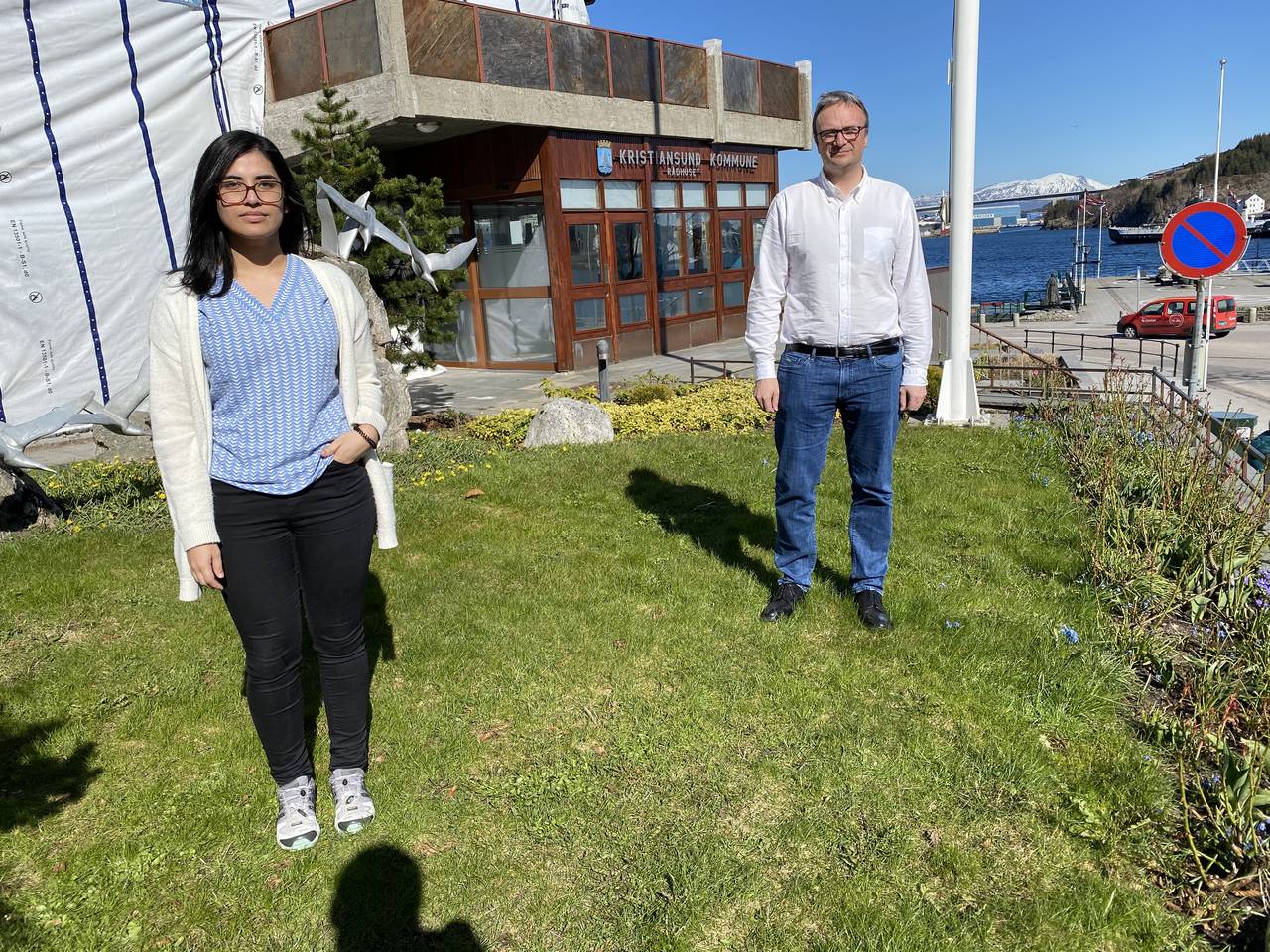 Smittevernlege Deepa Mathew Caoile og kommuneoverlege Askill Iversen Sandvik har i dag fått en ny positiv korona-prøve. Foto: Tore Lyngvær / Kristiansund kommune