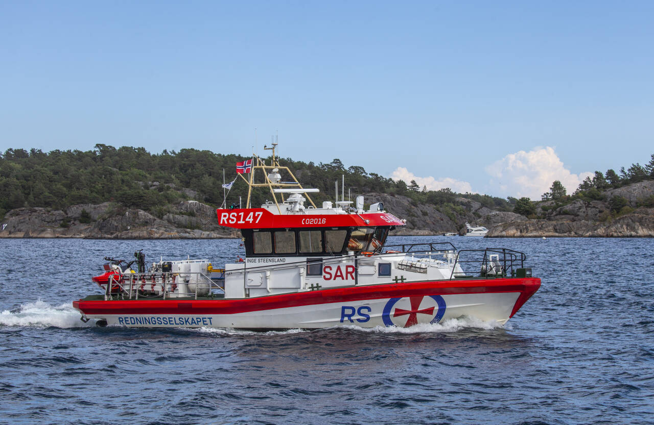 Redningsskøyten RS 147 «Inge Steensland» på fjorden ved Risør. Foto: Halvard Alvik / NTB scanpix