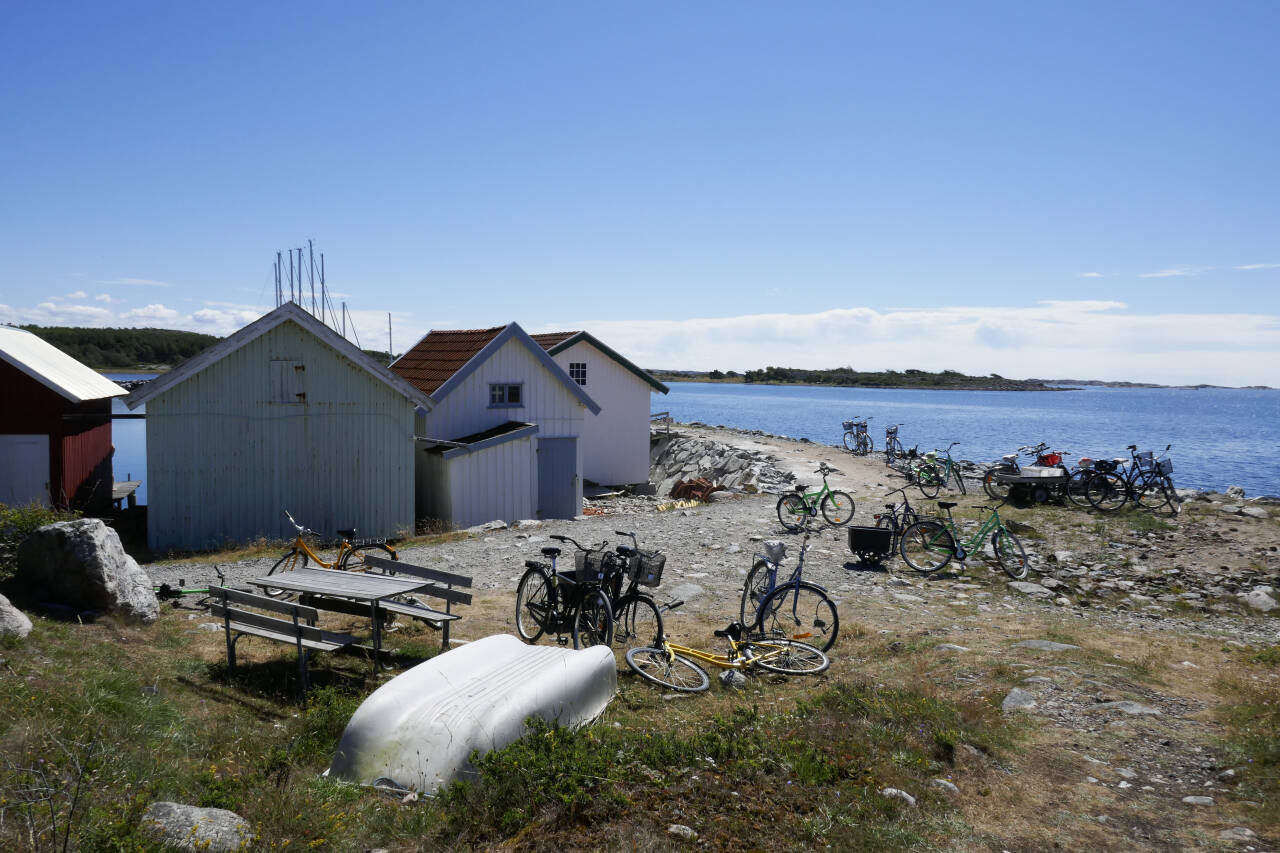 Advokatfirmaet Andersen & Bache-Wiig varsler søksmål på vegne av nordmenn som eier hytter i Sverige, som her på Kosterøyene. Foto: Erik Johansen / NTB scanpix