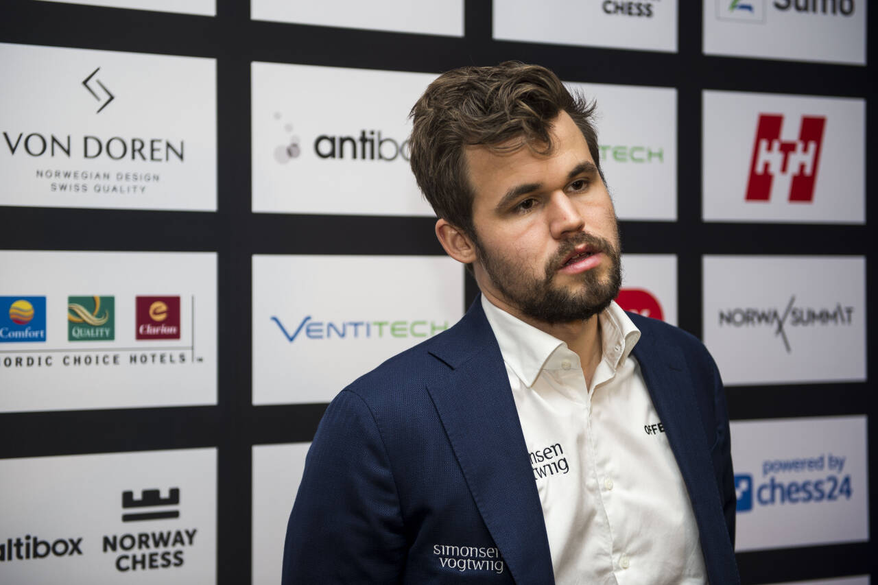 Magnus Carlsen møtte Daniil Dubov i kvartfinalen tirsdag. Foto: Carina Johansen / NTB