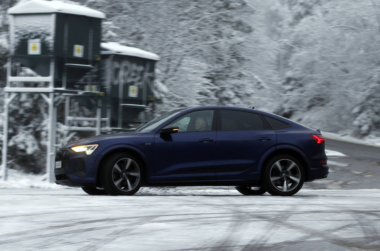MAKS: Audi e-tron 60 S er topputgaven av årets bestselger i Norge. Prisen er 170.000 kroner over den billigste e-tron-varianten. Foto: Morten Abrahamsen / NTB