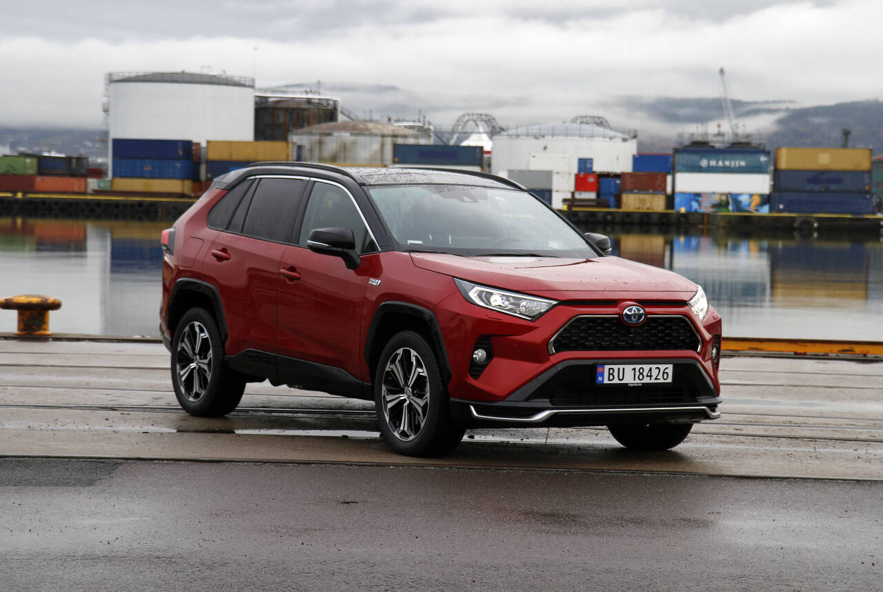 GOD MÅNED: Toyota hadde en sterk november i Norge, og RAV4 var den nest mest populære bilmodellen. Foto: Morten Abrahamsen / NTB