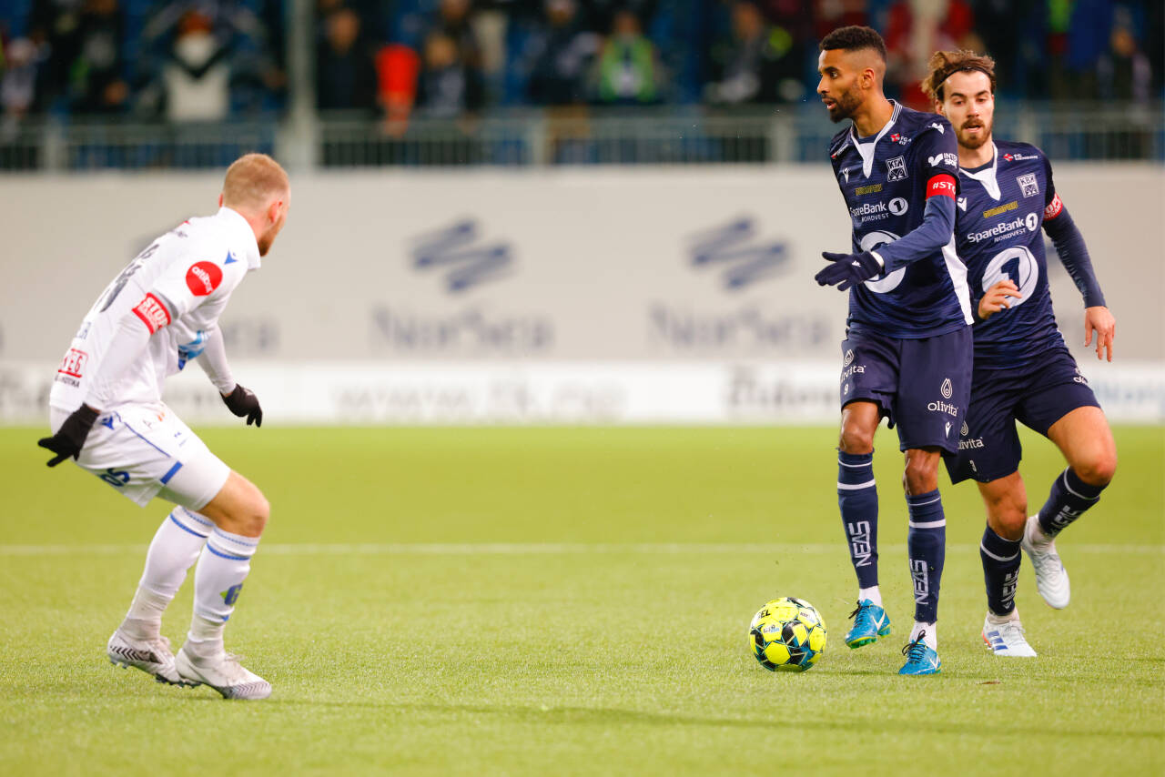 Kristiansunds Amahl Pellegrino klarte ikke å få nettkjenning slik at toppscorertittelen gikk til Bodø/Glimts Kasper Junker. Foto: Svein Ove Ekornesvåg / NTB