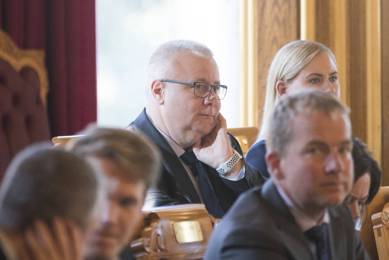 Transportpolitisk talsmann Bård Hoksrud i Frp sier nei til å gi fylkene mer penger til elferjer. Foto: Terje Pedersen / NTB scanpix