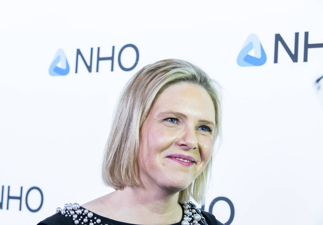 Olje- og energiminister Sylvi Listhaug (Frp) holdt tirsdag tale på Oljeindustripolitisk seminar. Her er hun på NHOs årsmiddag i Spektrum i Oslo. Foto: Terje Pedersen / NTB scanpix