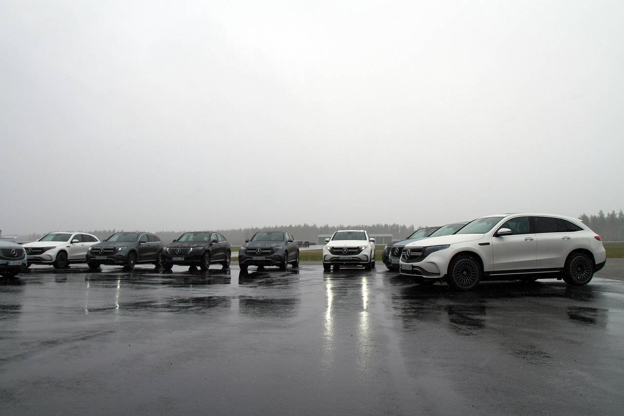 I RUTE: Mercedes-Benz sier de skal klare produksjonsmålene til elbilen EQC. FOTO: Morten Abrahamsen / NTB