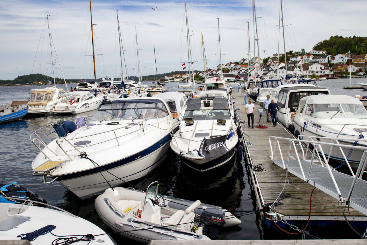 Tett mellom båtene i Kragerø tidligere i sommer. Foto: Geir Olsen / NTB scanpix