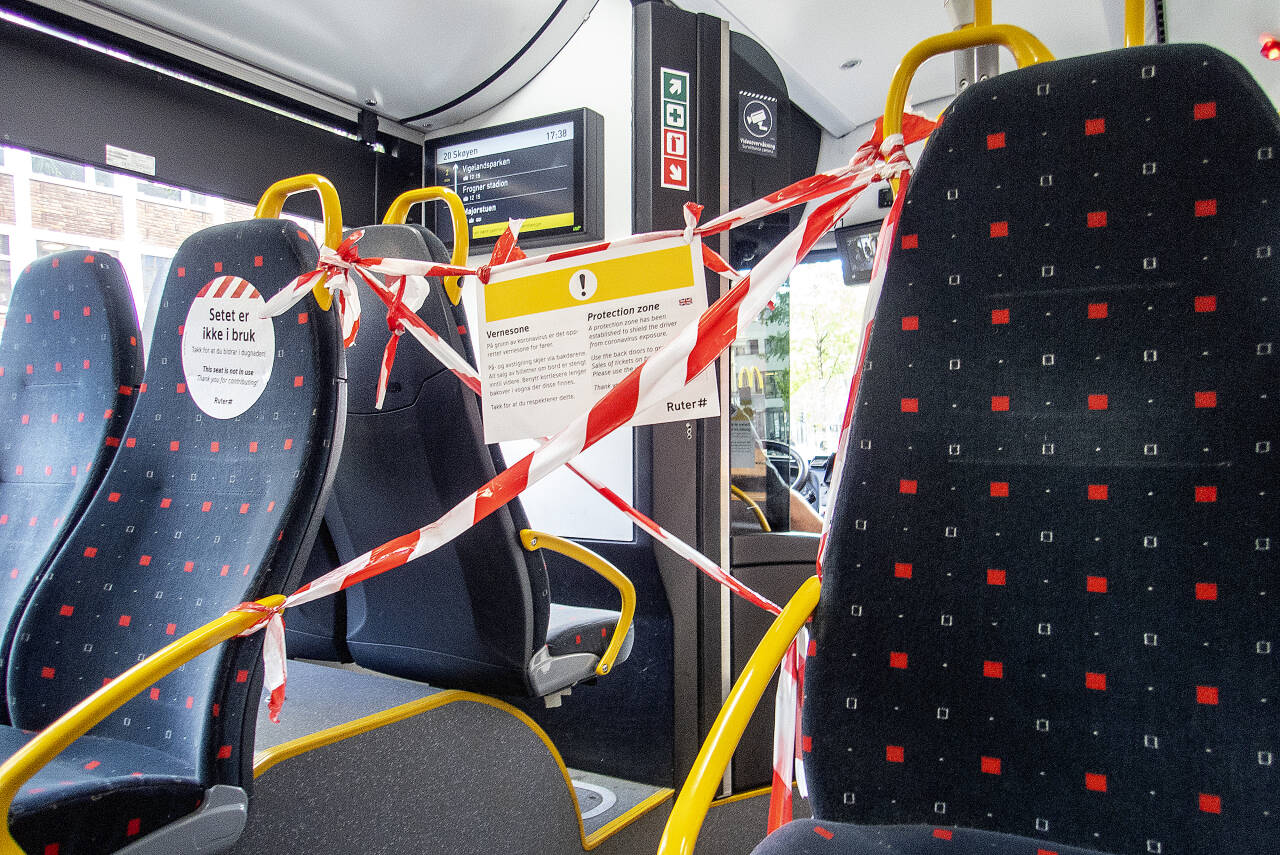 I kollektivtransporten er det tatt grep for å forhindre koronasmitte. Foto: Gorm Kallestad / NTB scanpix