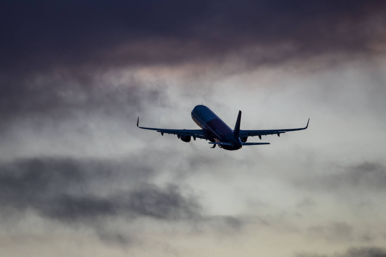 Økte priser på flyreiser trakk opp konsumprisindeksen i Norge fra mai til juni. Foto: Håkon Mosvold Larsen / NTB scanpix