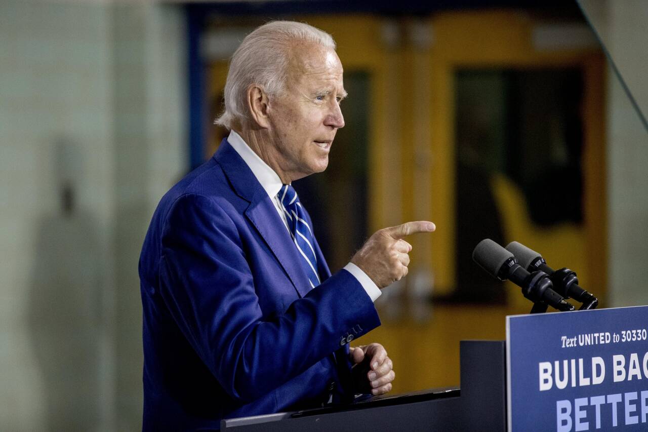 Tidligere visepresident Joe Biden, som ligger an til å bli demokratenes presidentkandidat til høsten, kaller president Donald Trump «rasist». Foto: AP / NTB scanpix