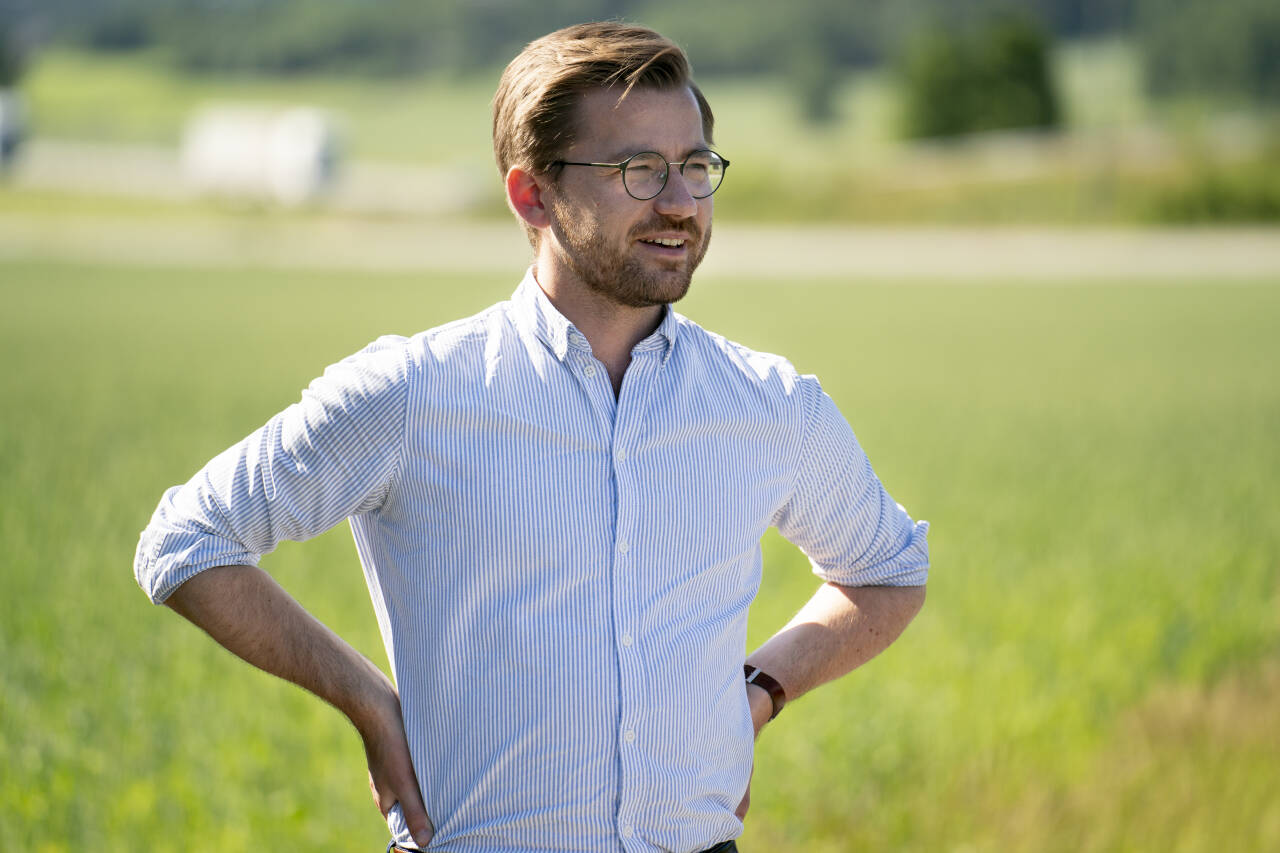 Sveinung Rotevatn kjemper om å bli Venstre-leder etter Trine Skei Grande. Samtidig er han også aktuell som nestleder i partiet. Nå kan han skyve partikollega Terje Breivik ut av Stortinget. Foto: Fredrik Hagen / NTB scanpix