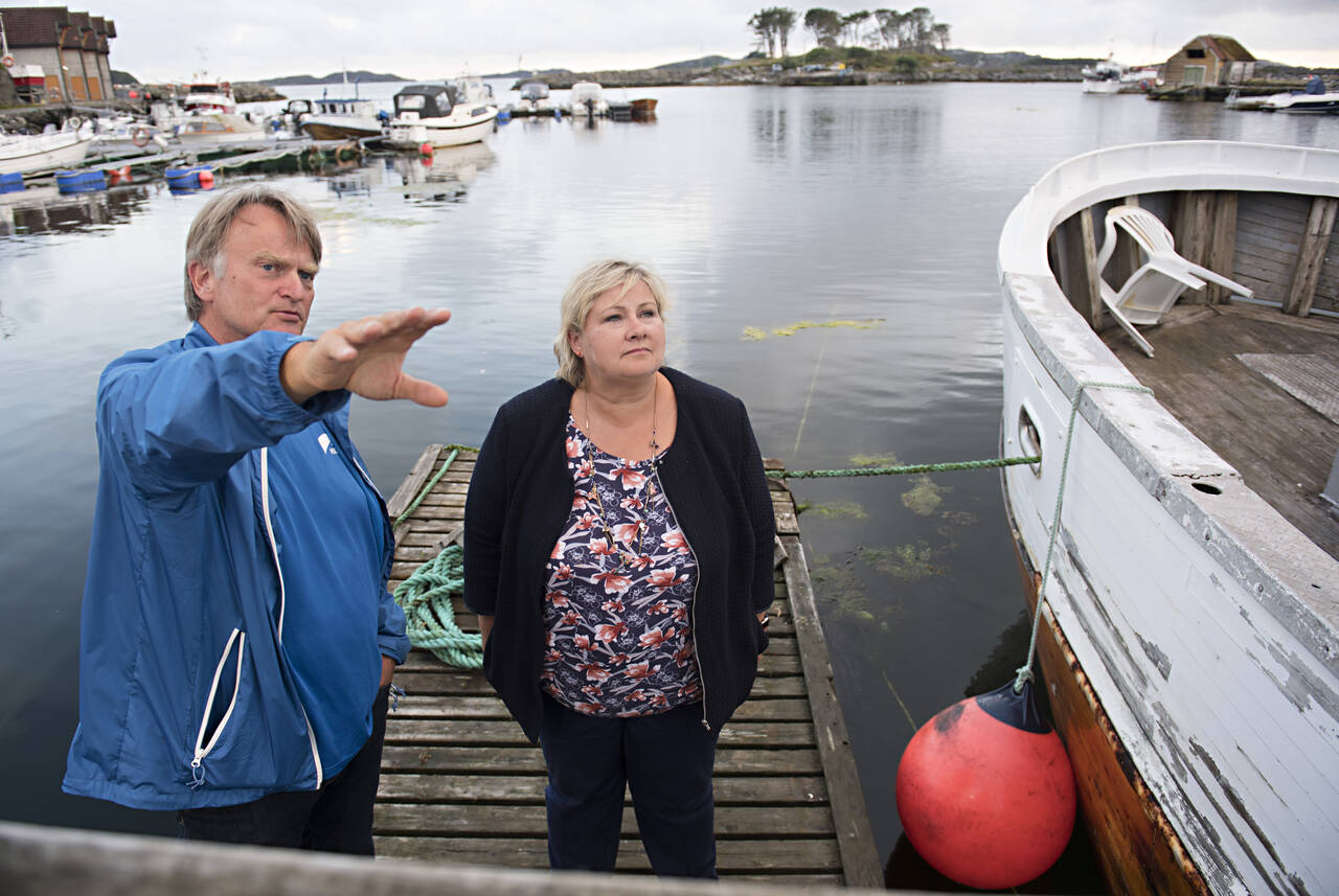 Høyres Ove Trellevik har liten tro på at det blir vedtatt en løsning for Moria-barna i Stortinget tirsdag. Her driver han valgkamp sammen med statsminister Erna Solberg. Foto: Marit Hommedal / NTB scanpix