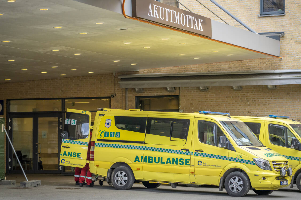 Ambulansetjenesten beskytter ikke arbeiderne sine godt nok, skriver Arbeidstilsynet. Foto: Ole Berg-Rusten / NTB scanpix