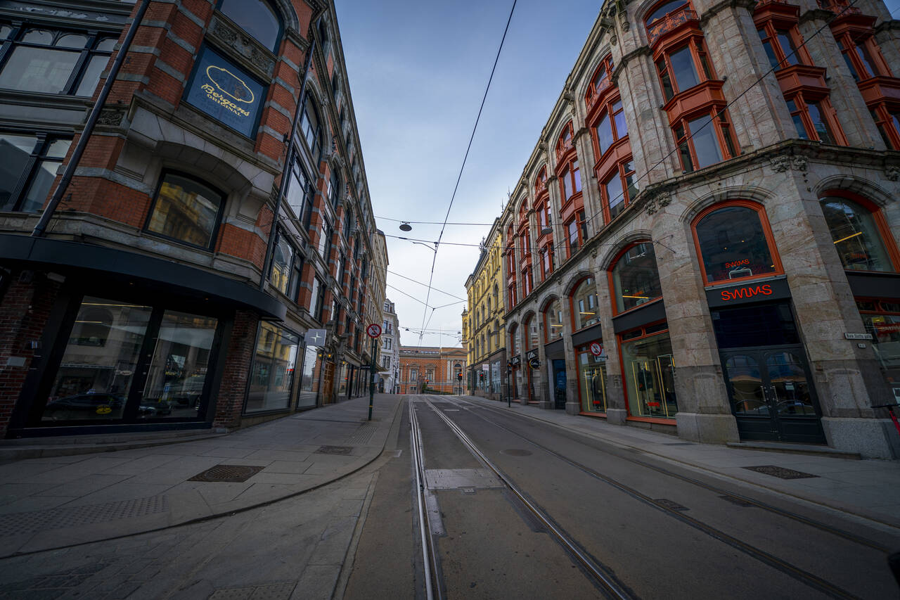 STILLE BYER: Selv om god boligstandard kanskje aldri har vært viktigere enn når «alle» har holdt seg hjemme, kan boligprisene bli negativt påvirket av koronatiltakene. Foto: Heiko Junge / NTB scanpix