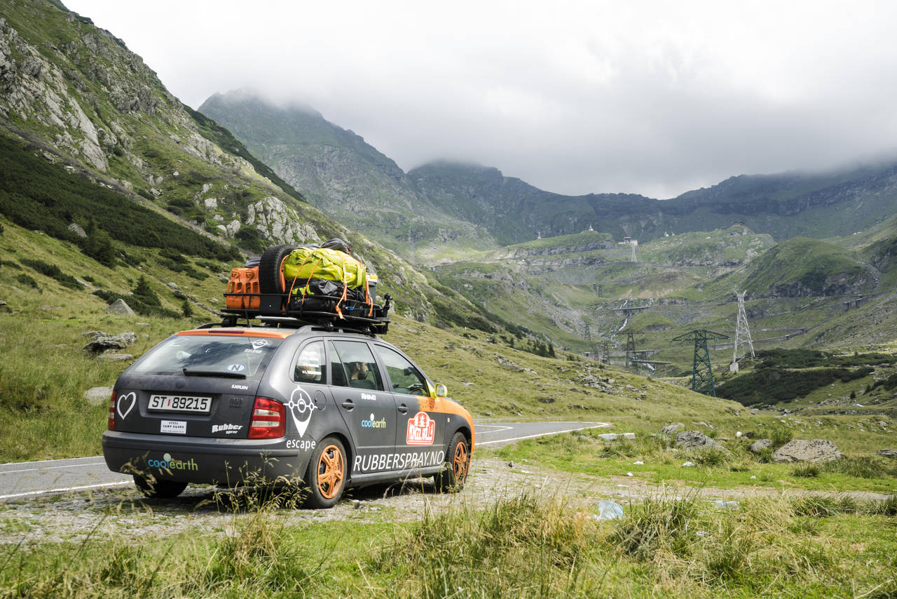 ÅPENT: Mongol Rally starter i England og avsluttes i Ulan Ude i Sibir. Ruten mellom dem legger du opp selv. FOTO: Torkild Bredesen