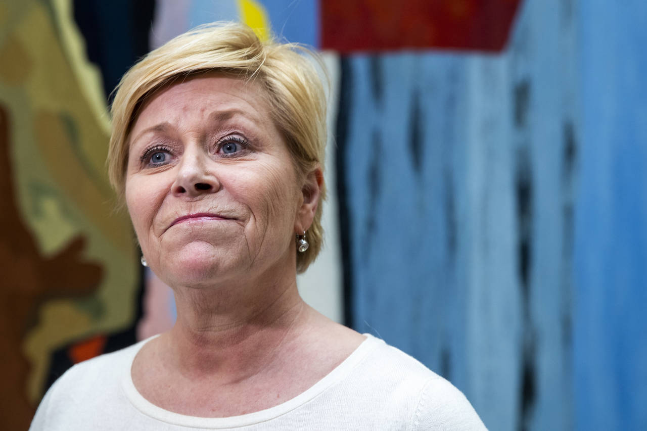 Frp-leder Siv Jensen håper på fleksibilitet blant annet for hytteeiere når regjeringen kommer med oppdaterte koronatiltak tirsdag. Foto: Terje Pedersen / NTB scanpix