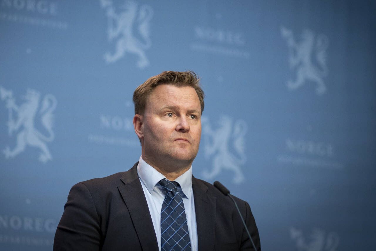 Assisterende helsedirektør Espen Rostrup Nakstad frykter en ny smittebølge når koronavaksinen kommer.Foto: Heiko Junge / NTB