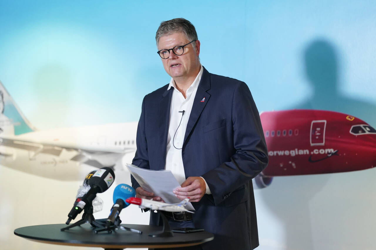 Norwegians konsernsjef Jacob Schram under pressekonferansen onsdag. Foto: Fredrik Hagen / NTB