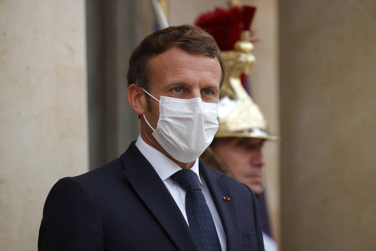 Frankrikes president Emmanuel Macron bør få undersøkt sin mentale helse, mener Tyrkias president: Foto: Charles Platiau / Pool via AP / NTB