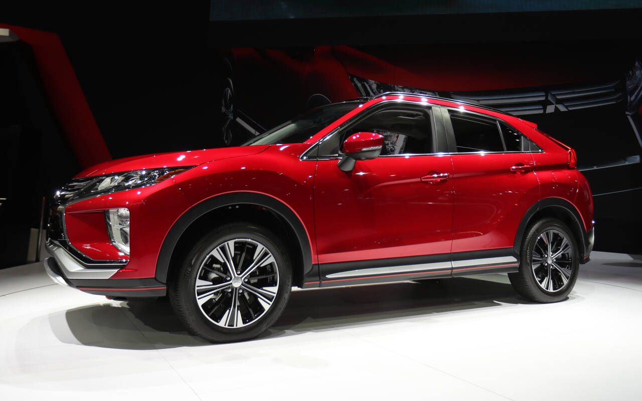 LADBAR: Neste år kommer det en ladbar variant av Mitsubishi Eclipse Cross til Norge. Foto: Mike Blake / Reuters