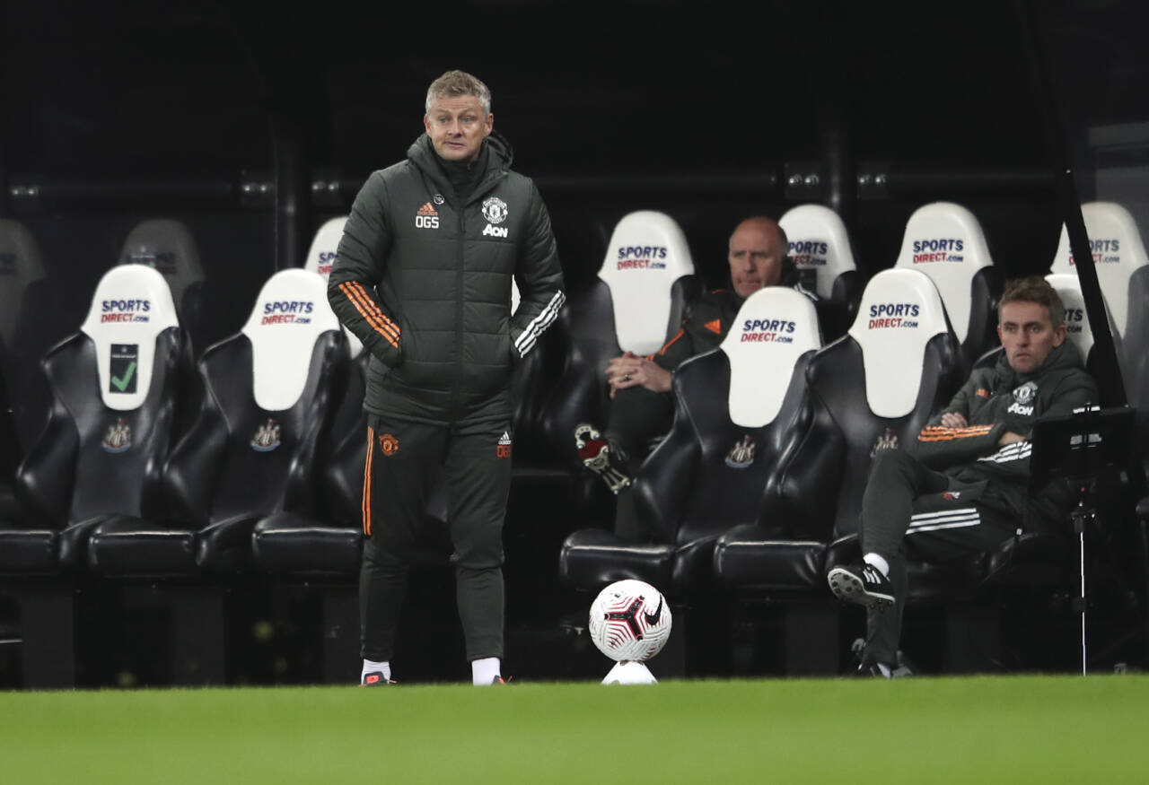 Manchester United-manager Ole Gunnar Solskjær møtte pressen foran Leipzig-kampen tirsdag. Foto: Alex Pantling/Pool via AP / NTB