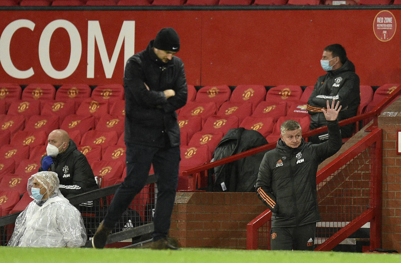 Manchester United-manager Ole Gunnar Solskjær skulle gjerne hatt muligheten til å bruke fem innbyttere også i Premier League. Foto: Oli Scarff / AP / NTB