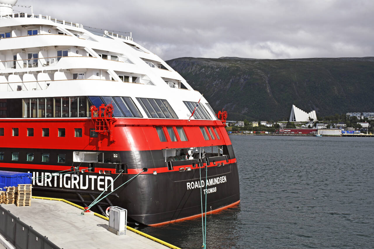 Ekspedisjonsskipet Roald Amundsen fra Hurtigruten. Illustrasjonsfoto: Rune Stoltz Bertinussen / NTB