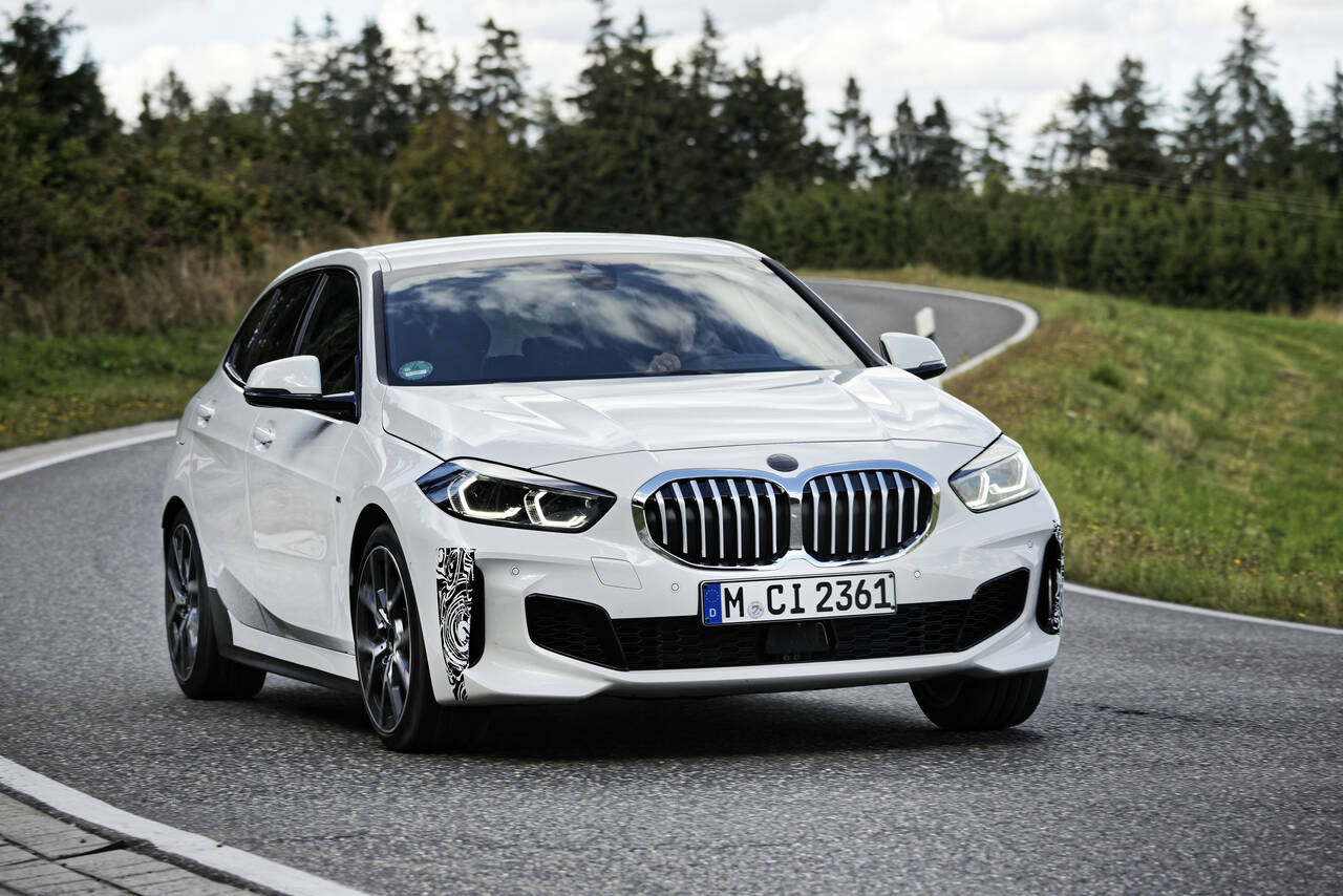 KVIKK: Snart kommer det en versjon av BMWs 1-serie som havner i samme nisje som Volkswagen Golf GTI. Foto: Produsenten