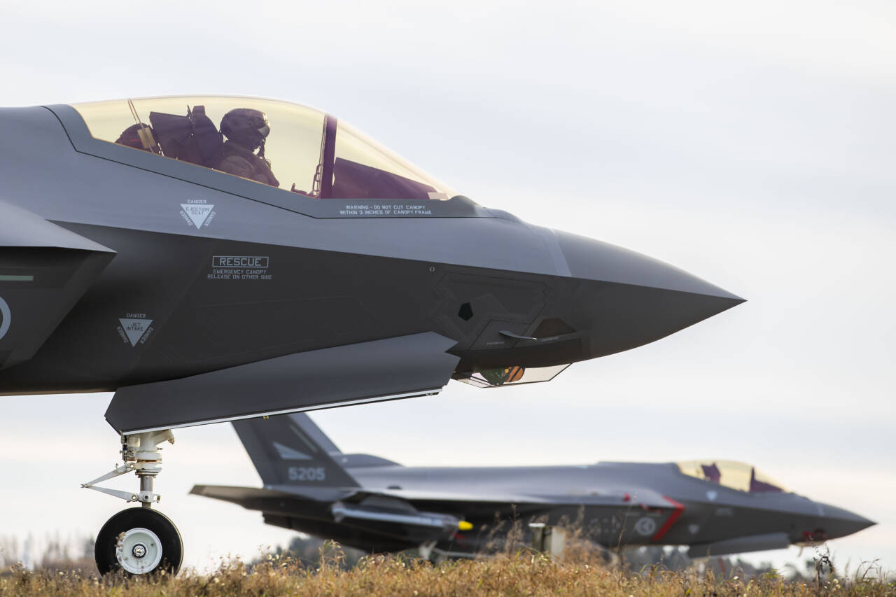 To F-35-fly på Rygge militære flyplass i fjor. Nå har Norge mottatt enda flere fly. Foto: Håkon Mosvold Larsen / NTB