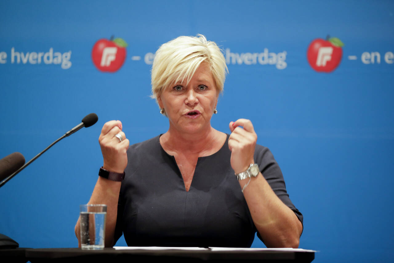Frp-leder Siv Jensen taler til Fremskrittspartiets landsstyre på Gardermoen.Foto: Vidar Ruud / NTB scanpix