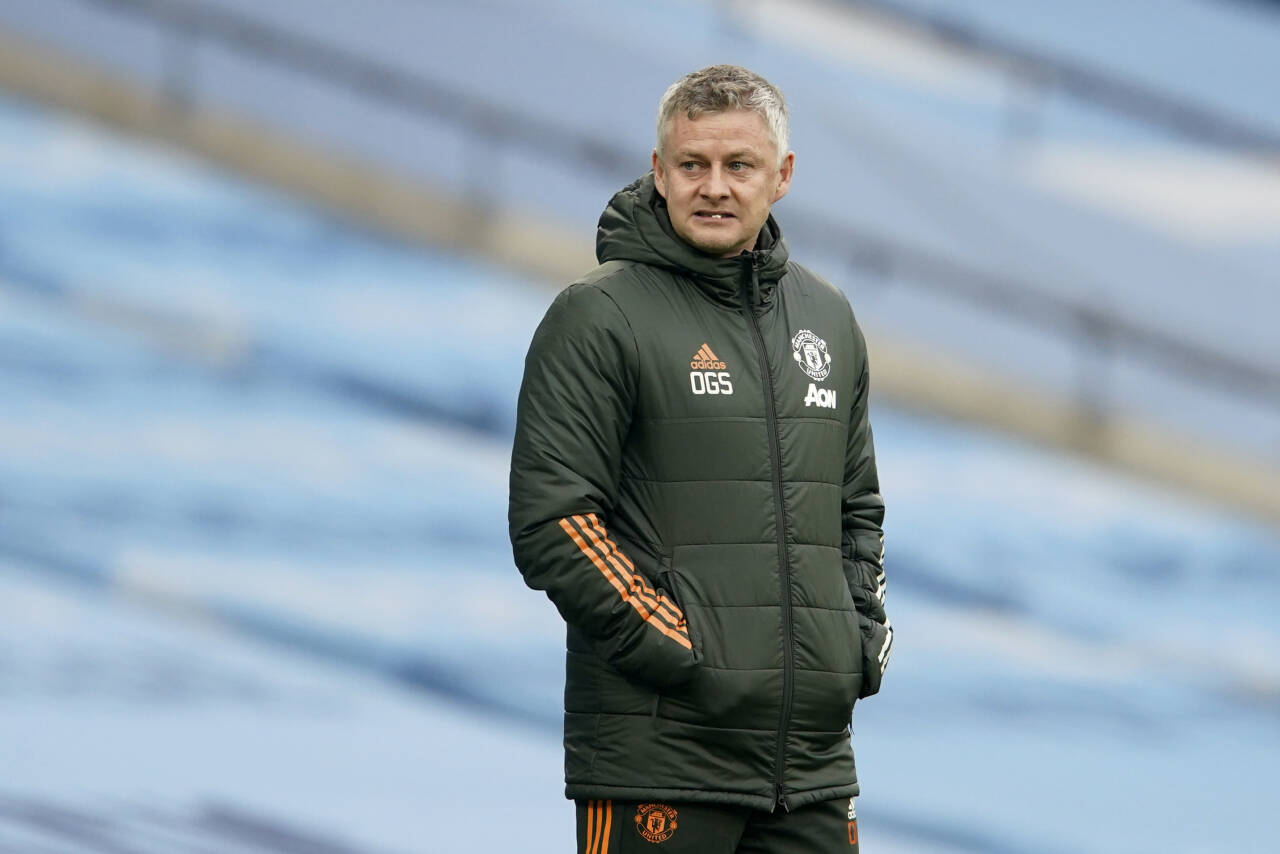 Ole Gunnar Solskjær på sidelinjen under Manchester Uniteds 2-0-seier borte mot byrival City forrige måned. Foto: Dave Thompson / AP / NTB