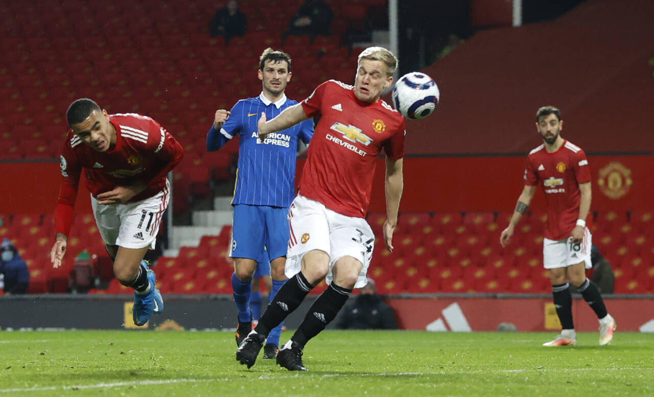 Mason Greenwood (til v.) stuper inn Manchester Uniteds vinnermål mot Brighton. Foto: Phil Noble, Pool via AP / NTB