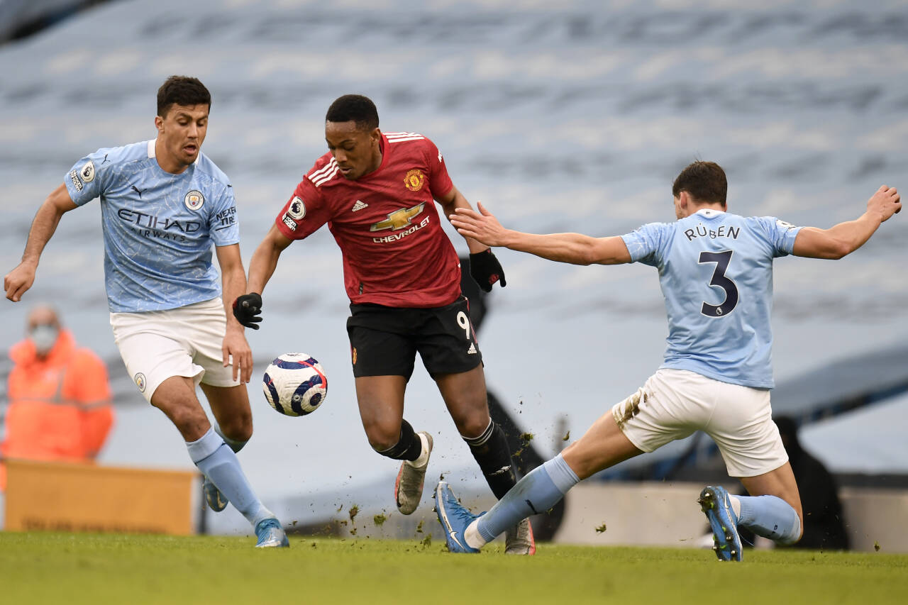 Anthony Martial, her i kamp mot Manchester City, har skadd kneet. Foto: Peter Powell / AP / NTB