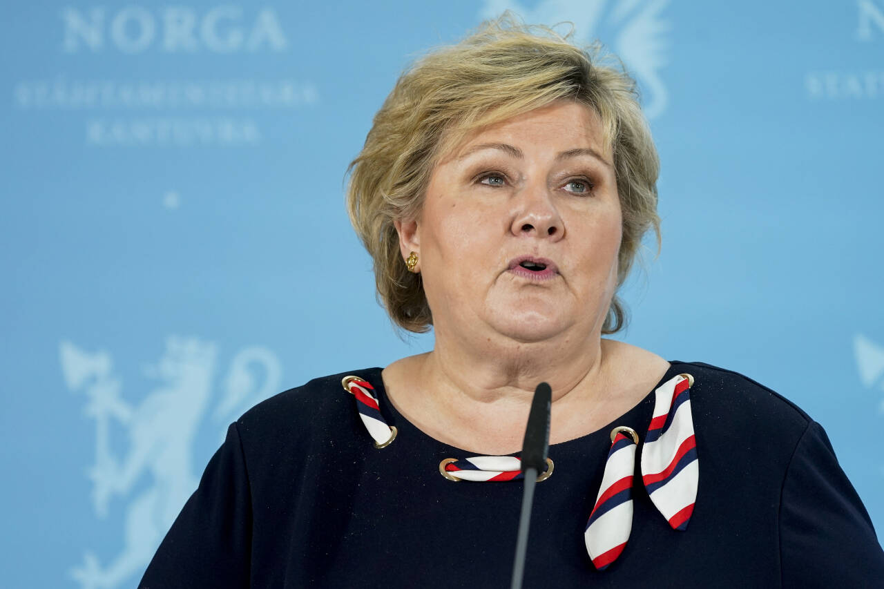 Statsminister Erna Solberg (H) under en pressekonferanse om koronasituasjonen.Foto: Torstein Bøe / NTB