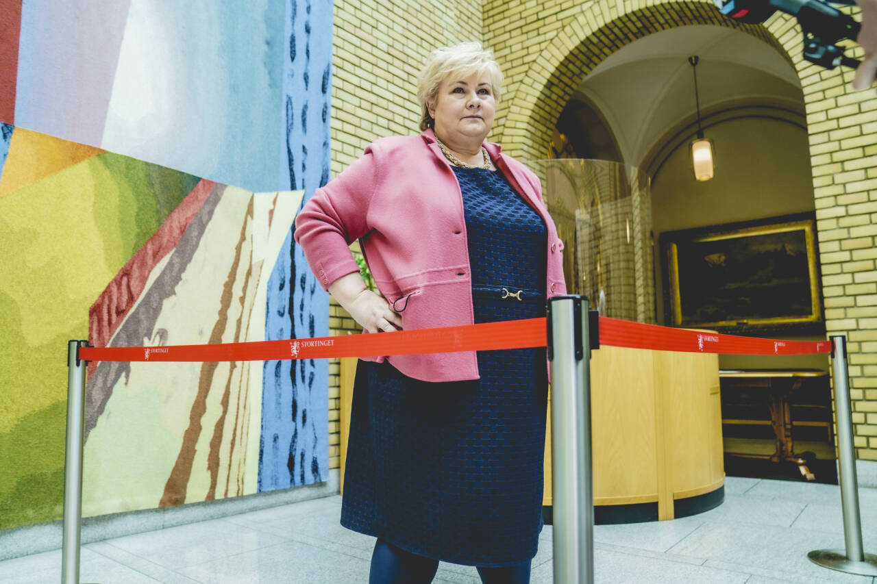 Statsminister Erna Solberg (H) sier det er motbydelig å kalle politiske meningsmotstandere for landssvikere. Foto: Stian Lysberg Solum / NTB
